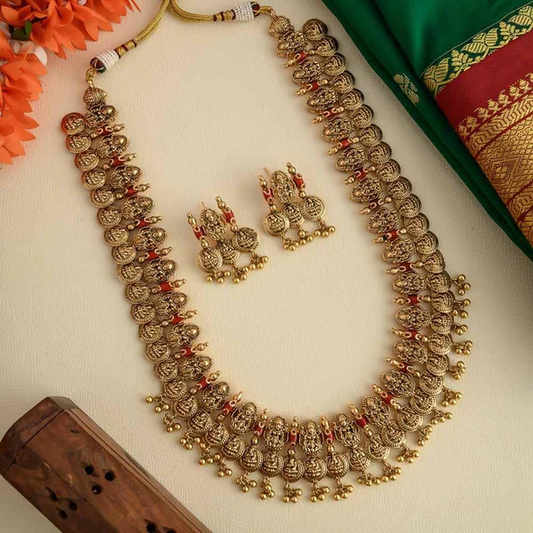 Bhumika Lakshmi Haram set